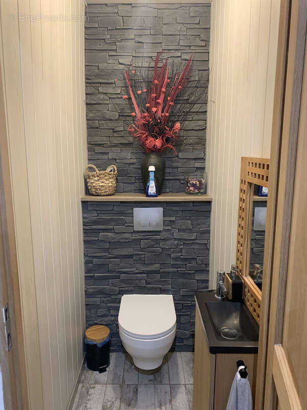 Maison à TERRASSON-LAVILLEDIEU