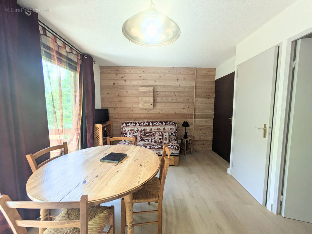 Appartement à SAINT-MICHEL-DE-CHAILLOL