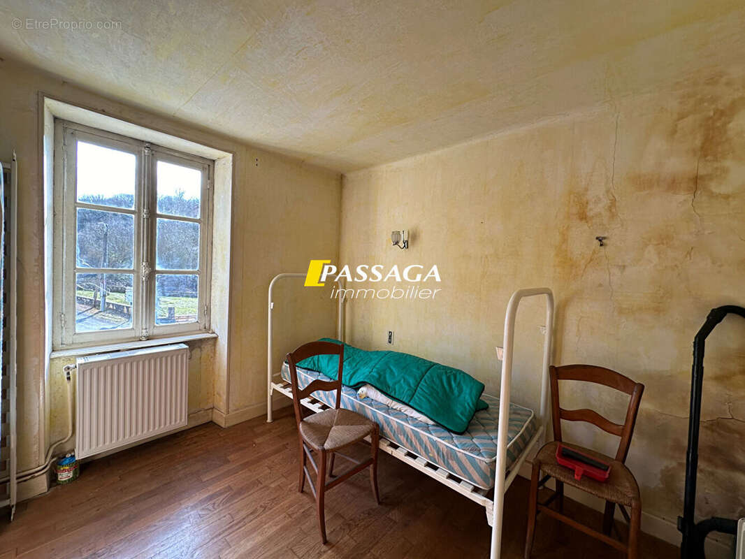 Maison à BERTHOLENE