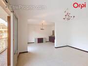 Appartement à LA VALETTE-DU-VAR