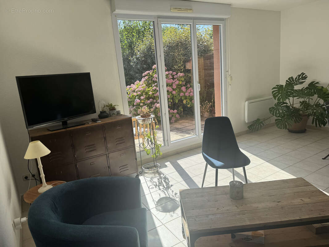 Maison à LA RIVIERE-SAINT-SAUVEUR