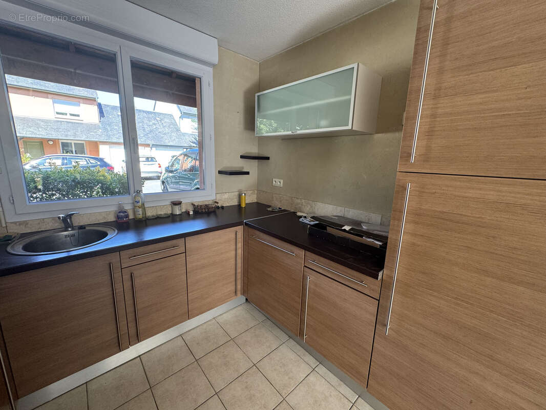 Maison à LA RIVIERE-SAINT-SAUVEUR