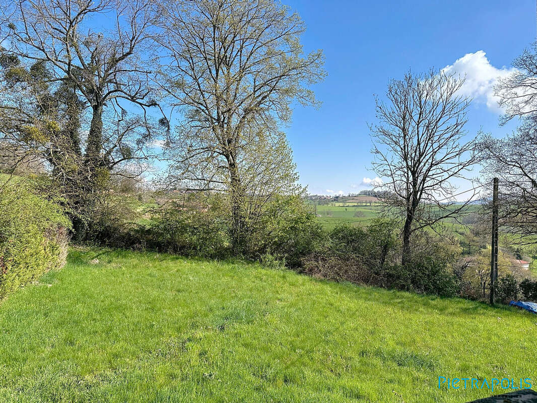 Maison à PONTCHARRA-SUR-TURDINE