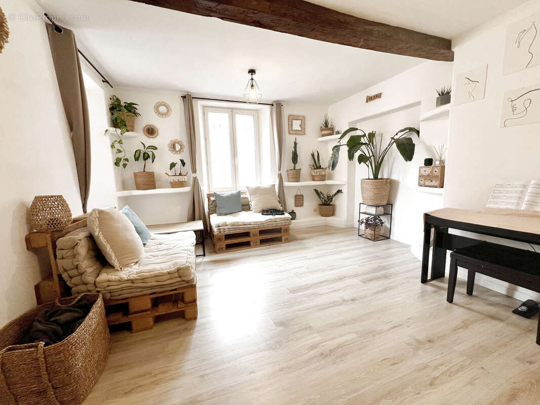 Appartement à TRANS-EN-PROVENCE