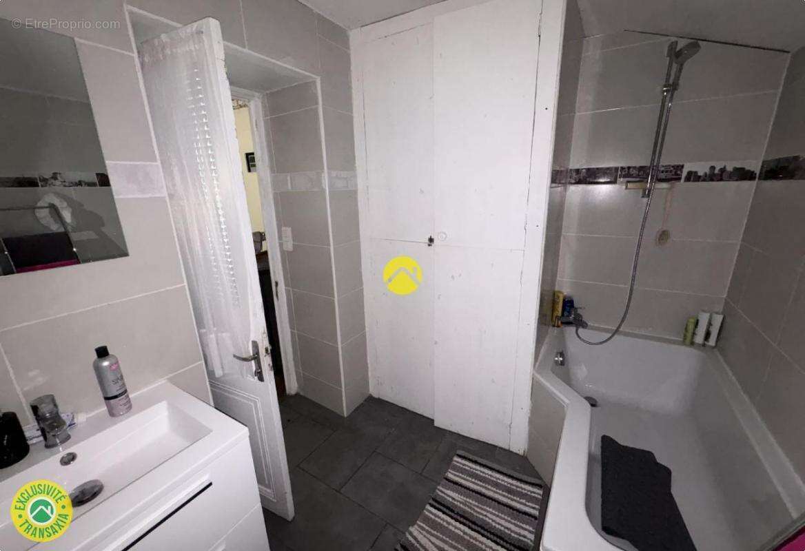 Maison à SAINT-CLEMENT