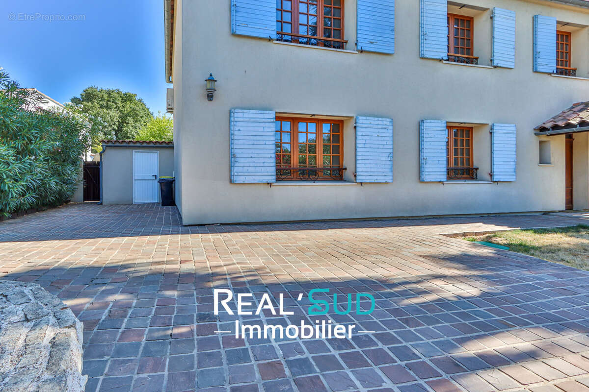 Maison à MARSEILLE-9E