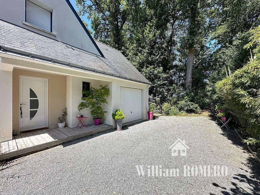 Maison à SAINT-LYPHARD