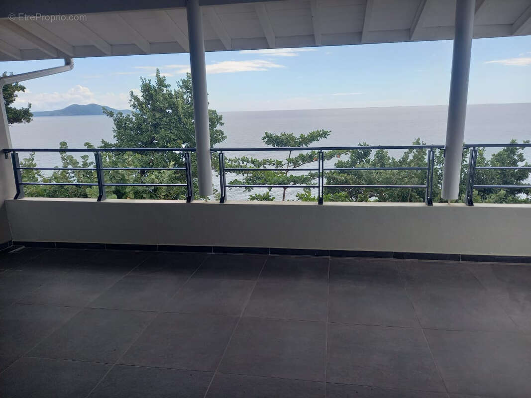 Appartement à VIEUX-FORT