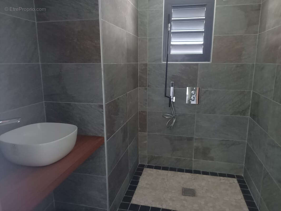 Appartement à VIEUX-FORT