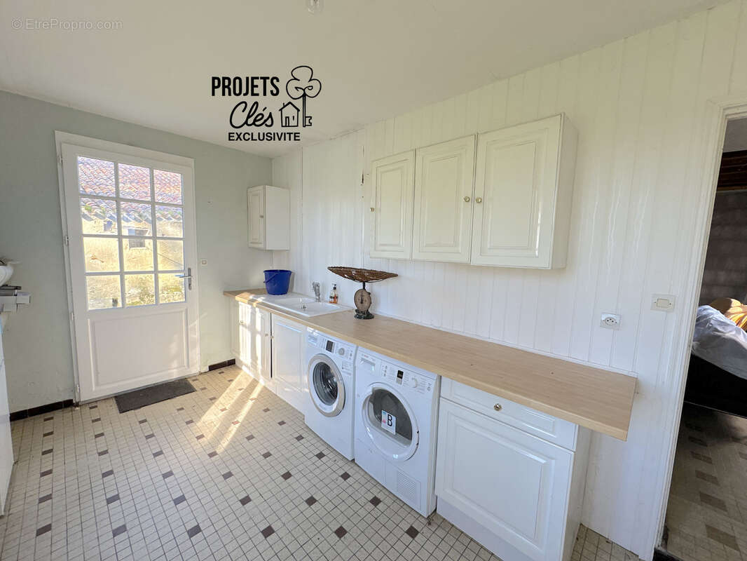 Maison à SAINT-PAUL-MONT-PENIT