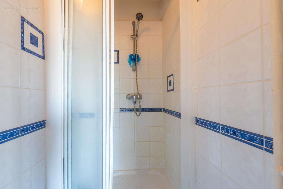 Appartement à VILLE-D&#039;AVRAY