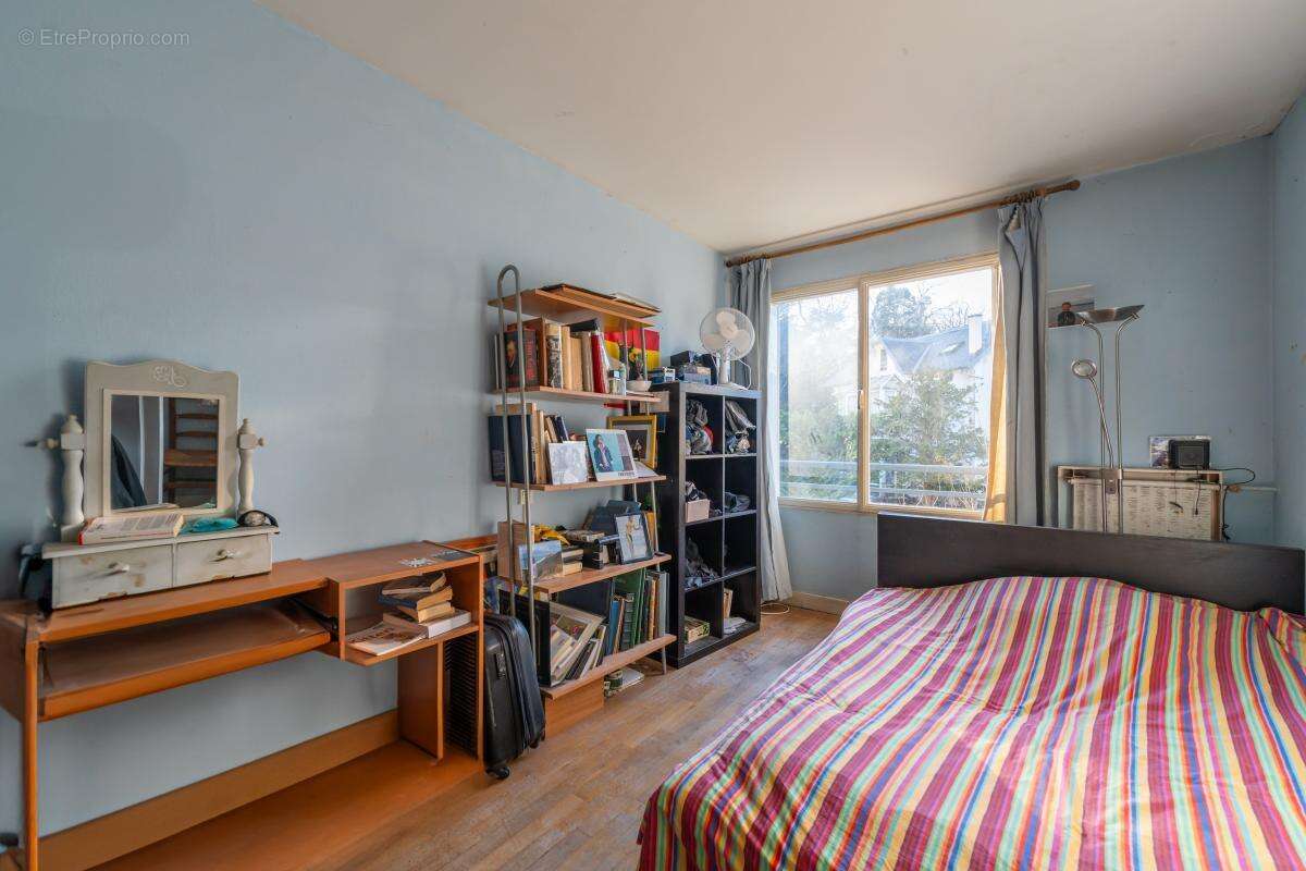 Appartement à VILLE-D&#039;AVRAY