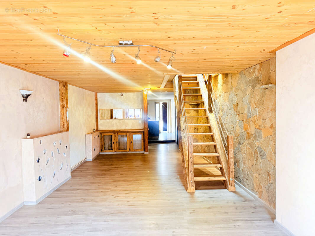 Appartement à MONTMELIAN