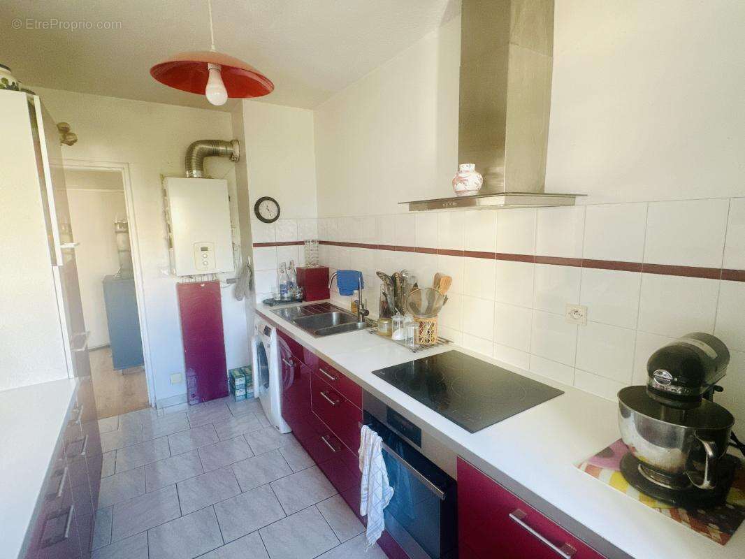 Appartement à MARSEILLE-12E