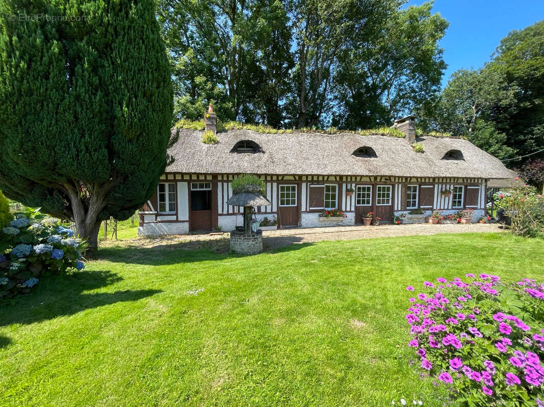 Maison à SAINT-GILLES-DE-LA-NEUVILLE