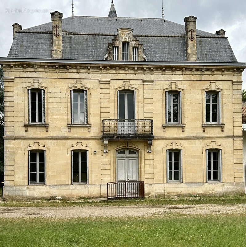 Maison à SAINT-DENIS-DE-PILE