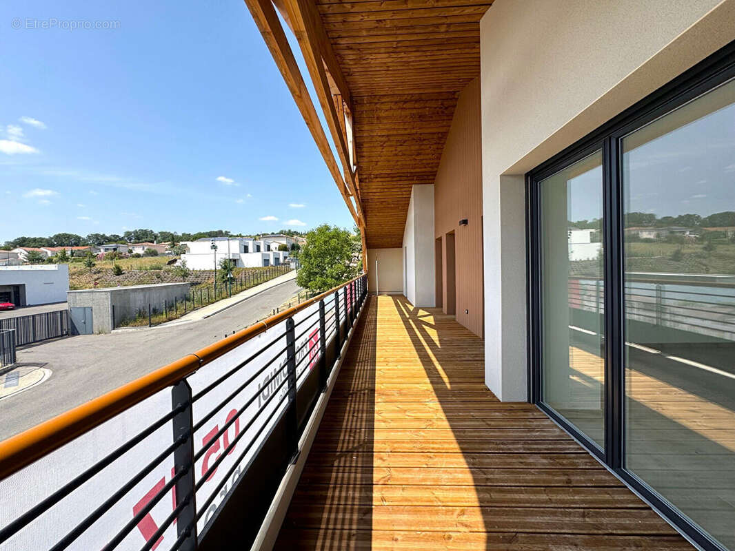 Appartement à ESCALQUENS