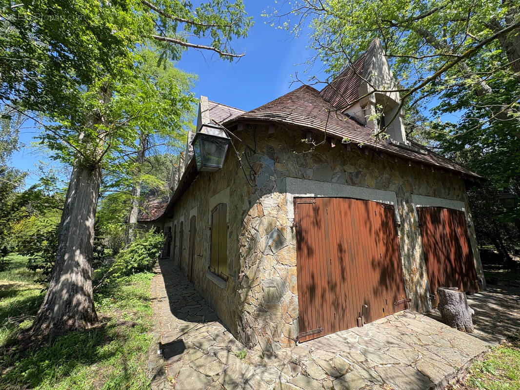 Maison à LABARTHE-SUR-LEZE