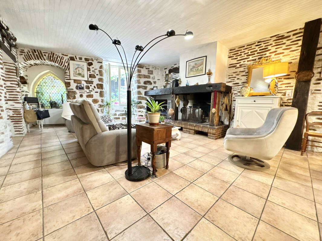 Maison à PENNE-D&#039;AGENAIS