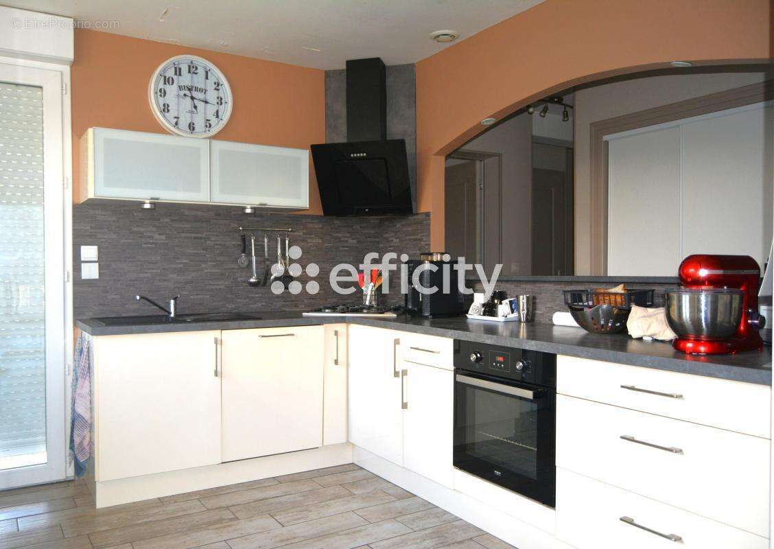 Maison à SAINT-JEAN-DE-DAYE