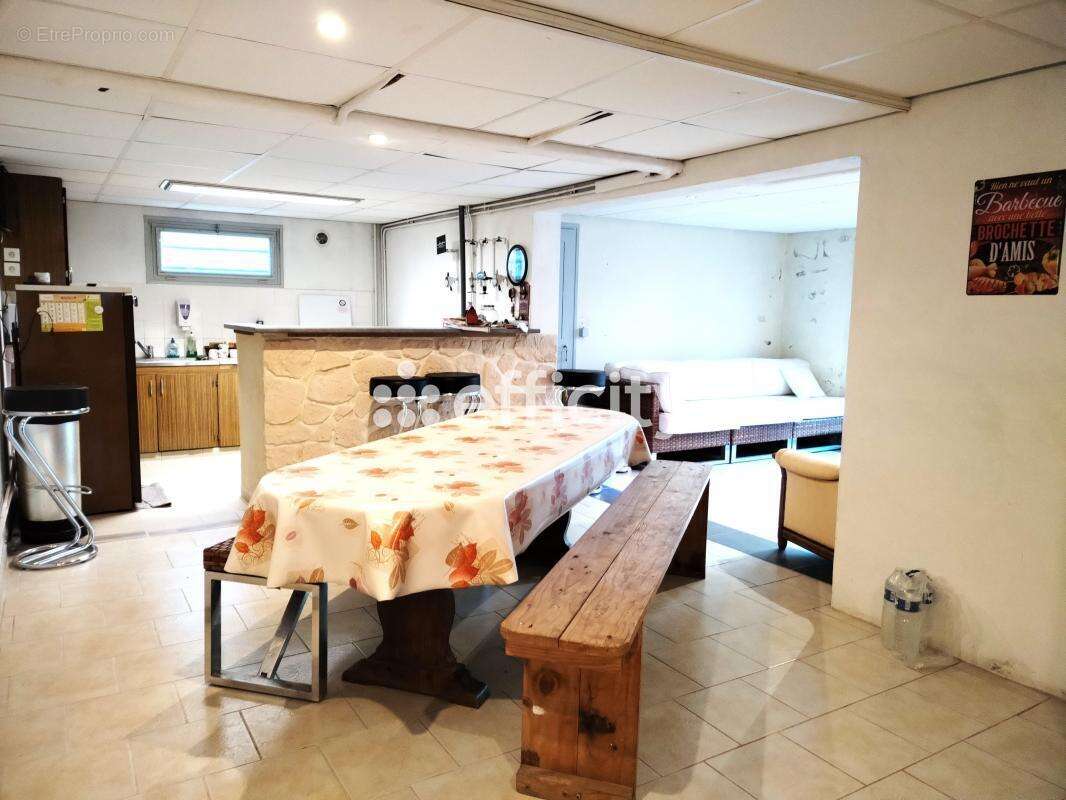 Maison à SAINT-JEAN-DE-DAYE