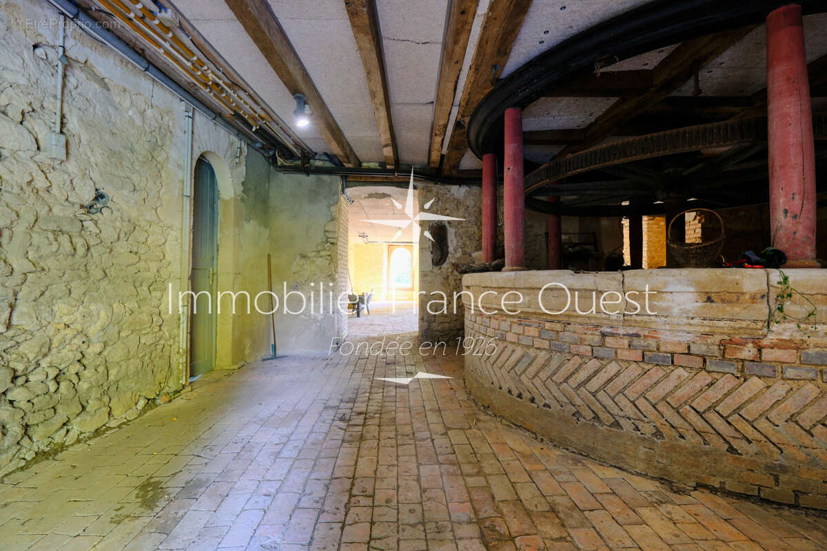 Maison à NOYEN-SUR-SARTHE