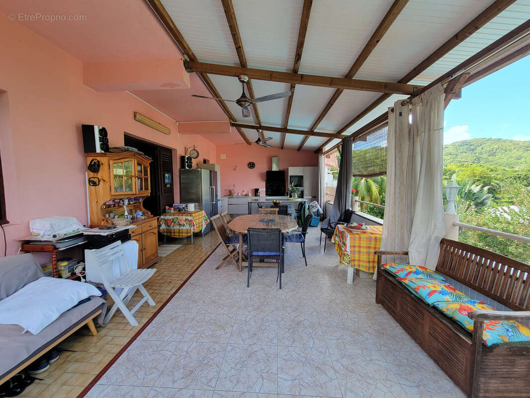 Appartement à LES TROIS-ILETS