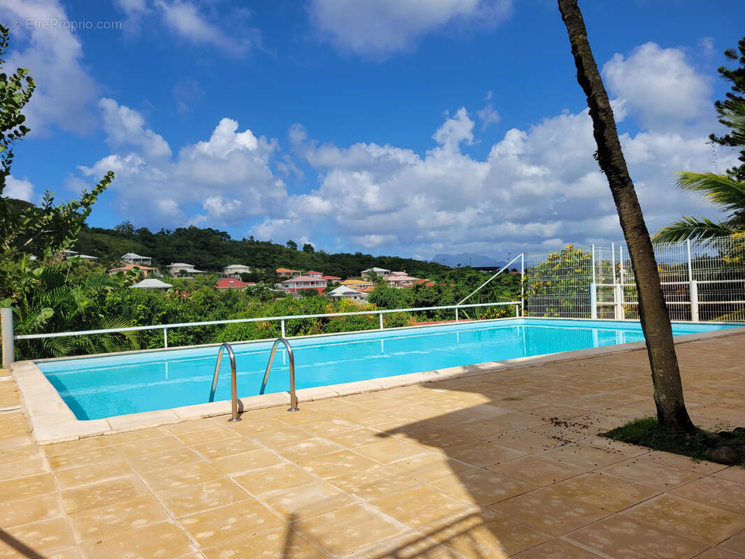 Appartement à LES TROIS-ILETS