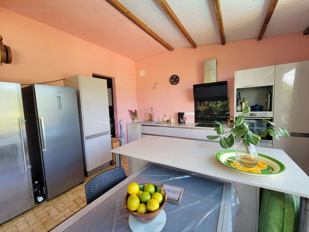 Appartement à LES TROIS-ILETS