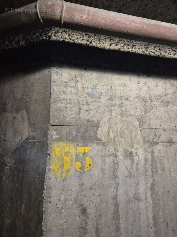 Parking à MARSEILLE-6E