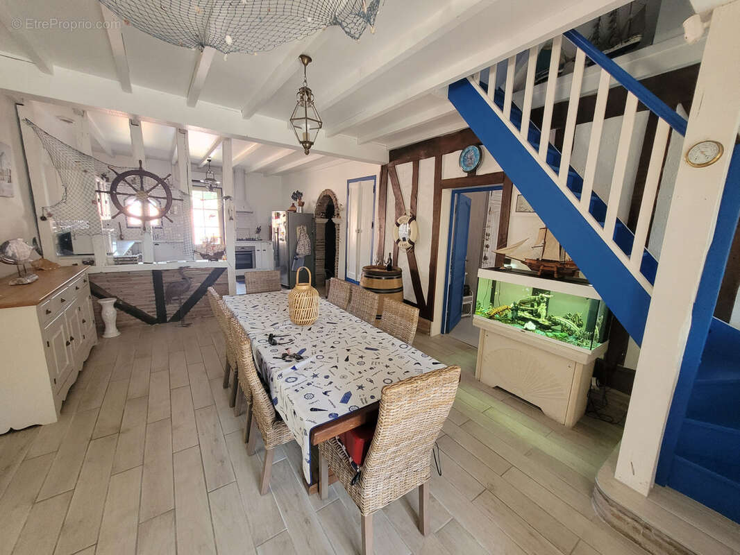 Maison à BIRAC-SUR-TREC