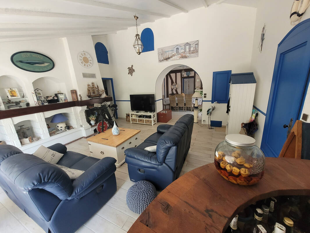 Maison à BIRAC-SUR-TREC