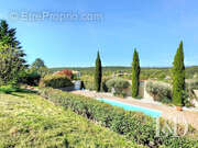 Maison à VEZENOBRES