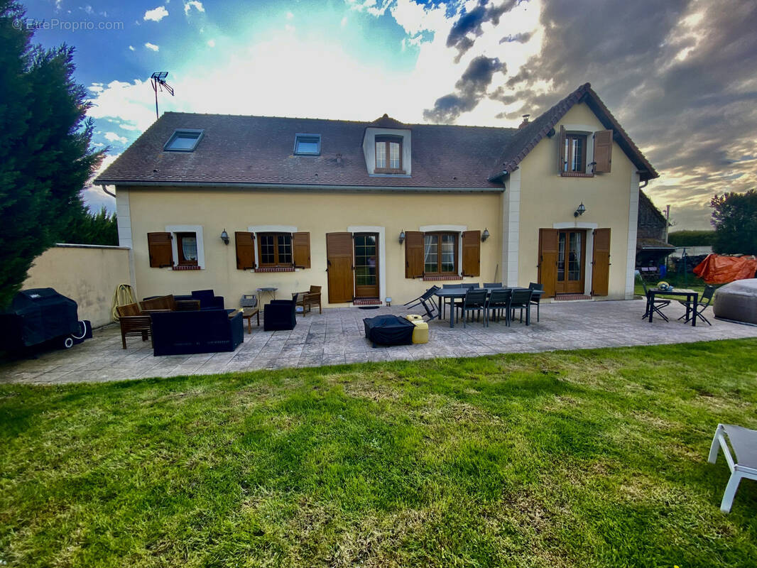 Maison à LA BOURDINIERE-SAINT-LOUP