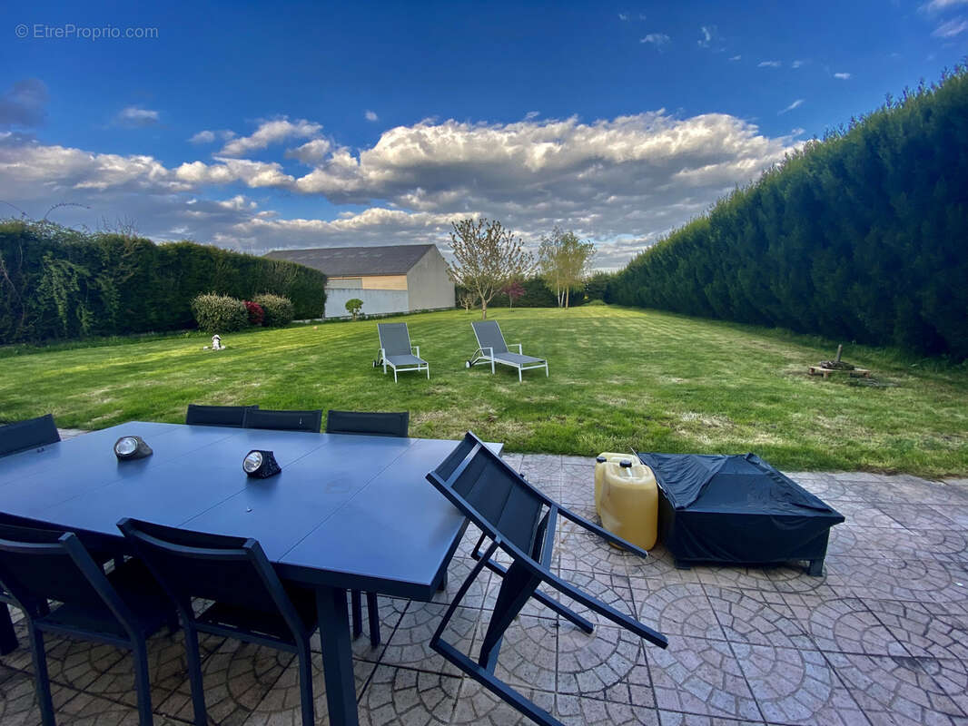 Maison à LA BOURDINIERE-SAINT-LOUP