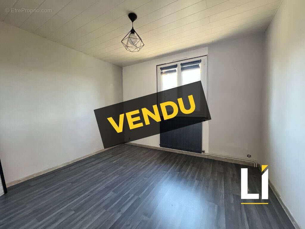 Maison à LES BRESEUX