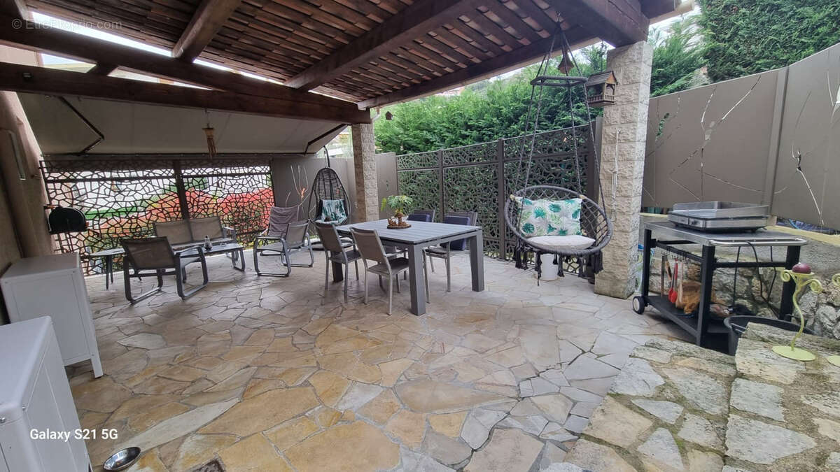 Appartement à VENCE