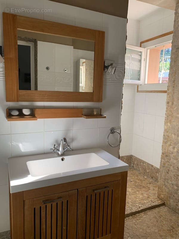 Appartement à VENCE