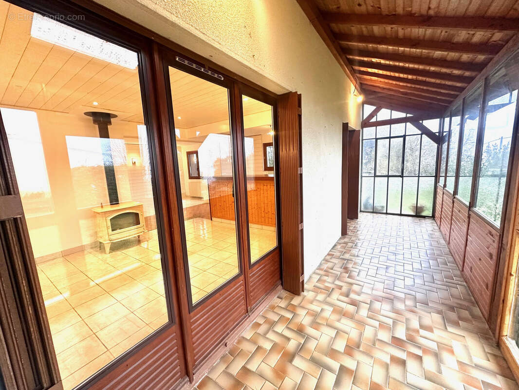 Maison à OLEAC-DESSUS