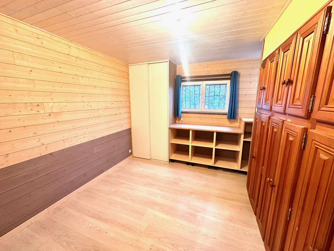 Maison à OLEAC-DESSUS