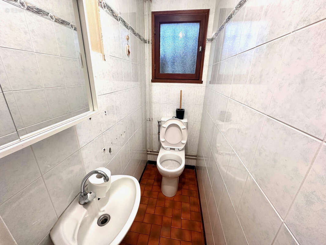 Maison à OLEAC-DESSUS