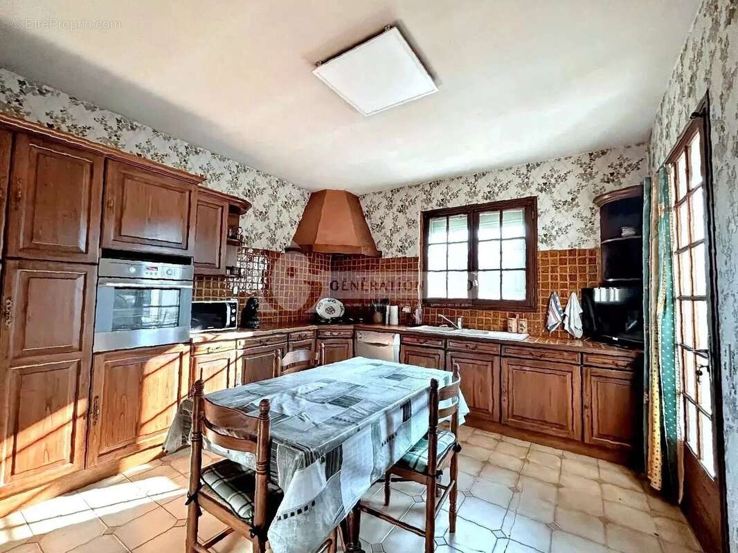 Maison à SAINT-REMY-DE-PROVENCE