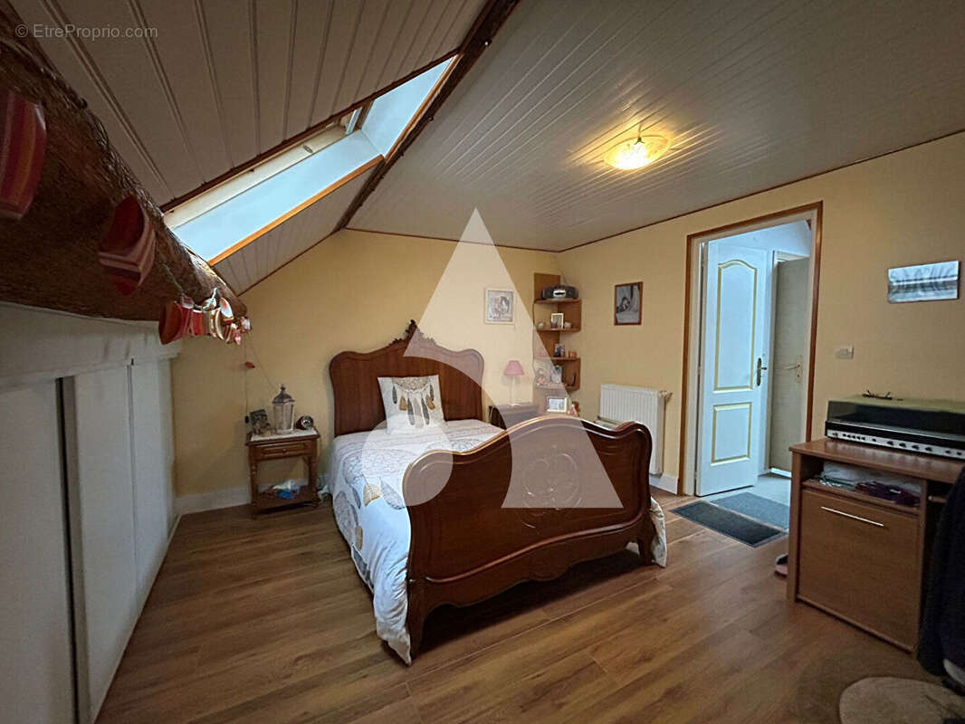 Maison à SAINT-OUEN-SUR-MORIN