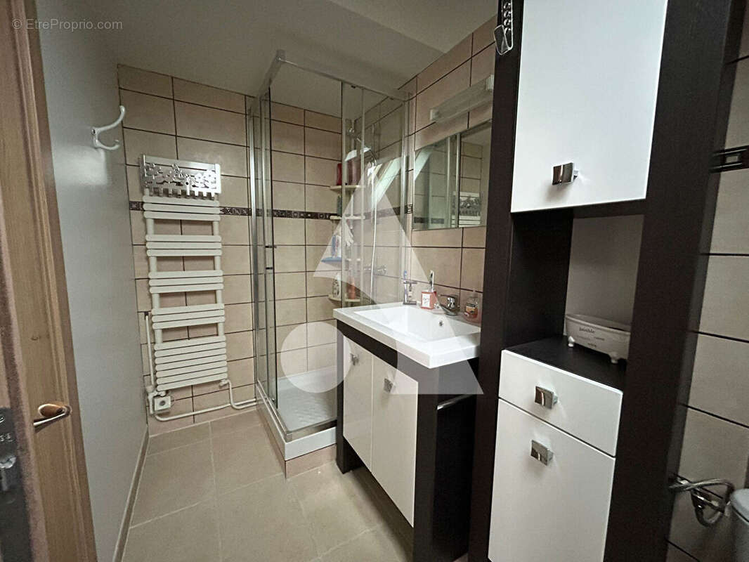 Maison à SAINT-OUEN-SUR-MORIN