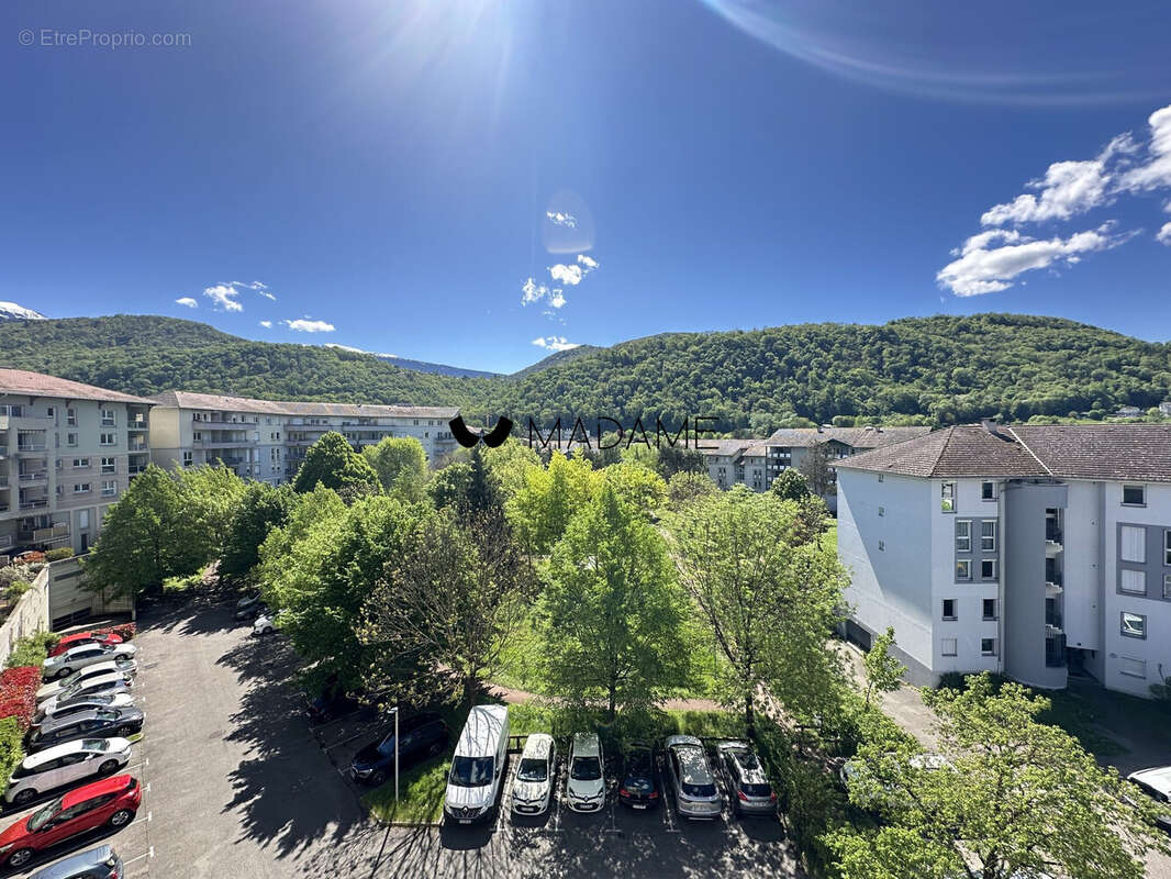 Appartement à GIERES