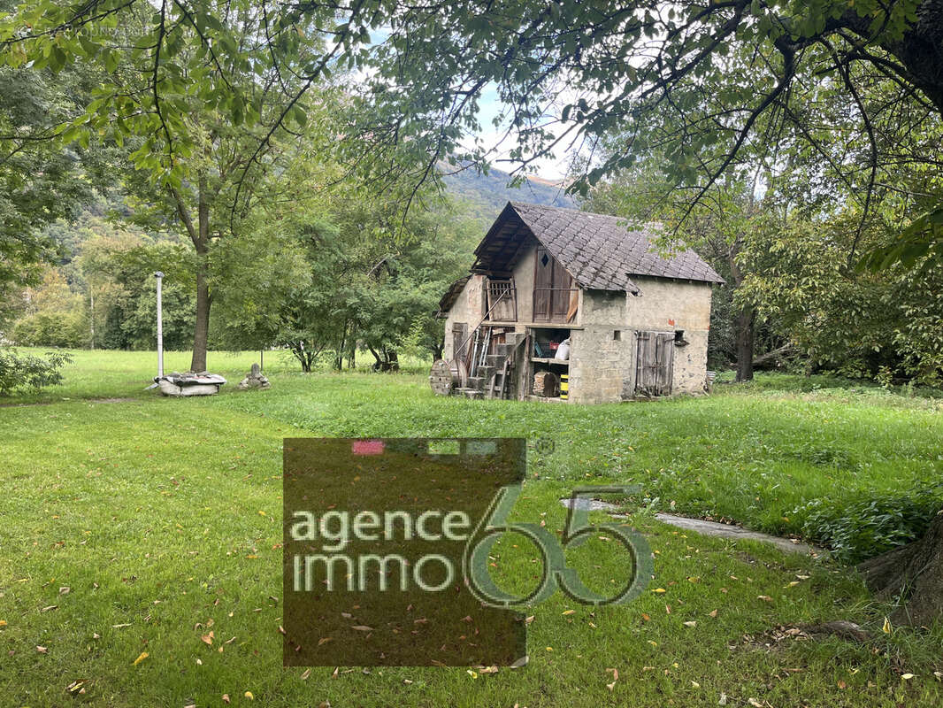 Maison à LUZ-SAINT-SAUVEUR