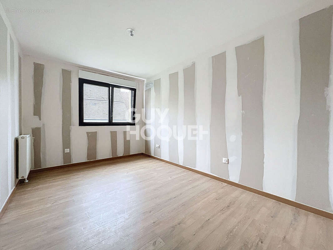 Appartement à CAGNY