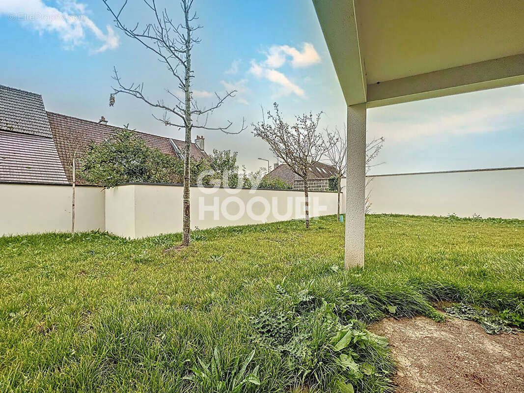 Appartement à CAGNY