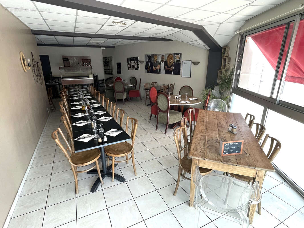 Commerce à PETIT-MARS