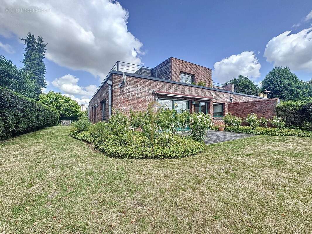 Appartement à MARCQ-EN-BAROEUL